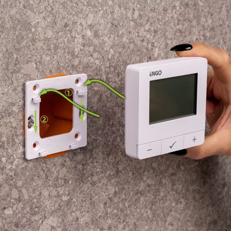 Termostat de cameră cu baterii, ZigBee + RF 868MHz – ENGO E25-BATW