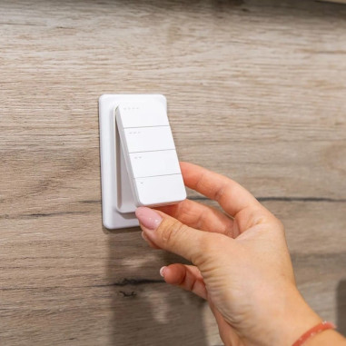Shelly BLU RC Button 4 ZB - Telecomandă cu 4 butoane Bluetooth și Zigbee