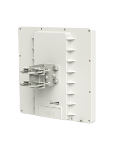 QRT 5, antena exterior integrata, 24dBi, 5GHz, 802.11n, 1 x RJ45 Gigabit, PoE - MikroTik RB911G-5HPnD-QRT