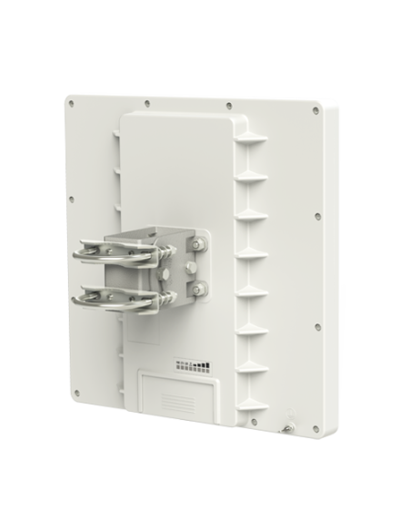 QRT 5, antena exterior integrata, 24dBi, 5GHz, 802.11n, 1 x RJ45 Gigabit, PoE - MikroTik RB911G-5HPnD-QRT