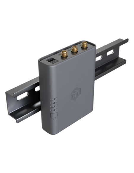 Gateway industrial LTE Cat.4, BLE, GNSS/GPS, eSIM + Nano SIM, 1 x RJ45Gigabit, PoE - MikroTik EC25-EU&KNe