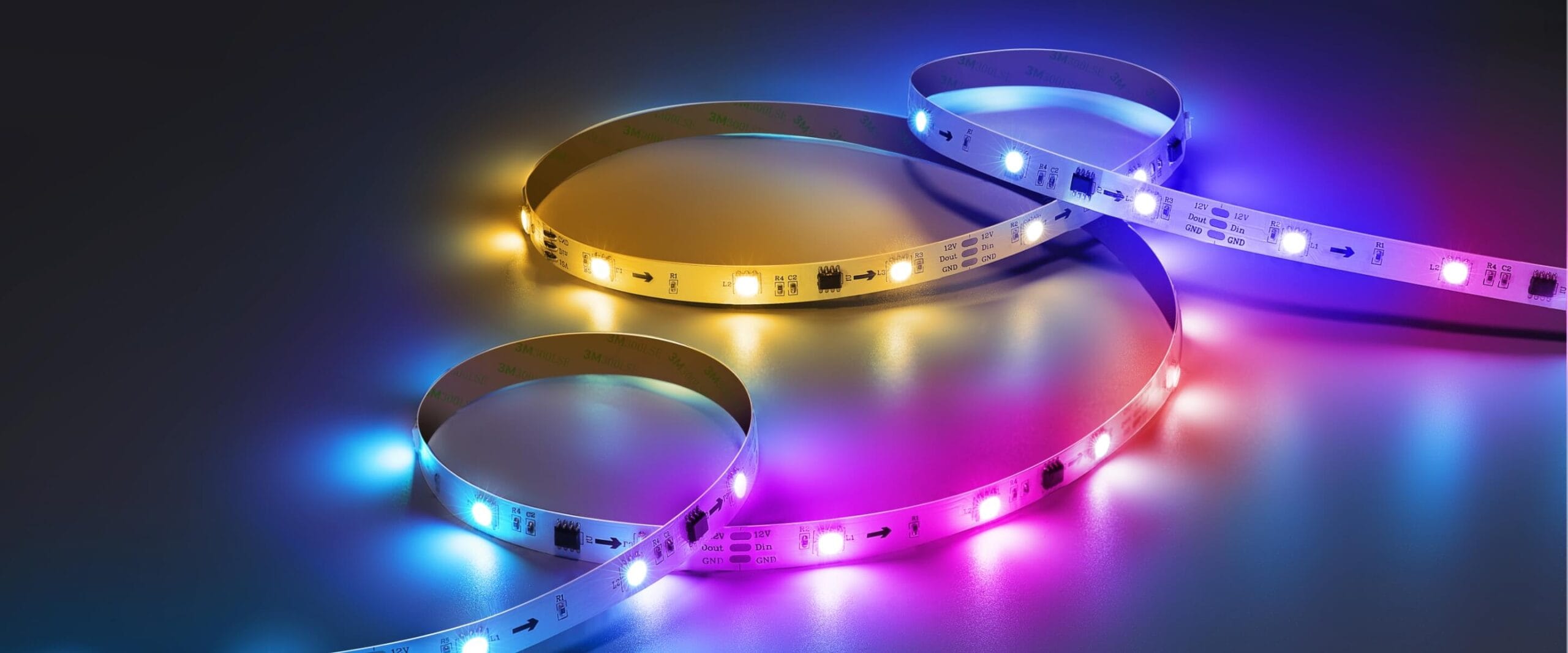 Banda LED Govee H6144 RGBIC, Sincronizare Muzica, Wifi si Bluetooth 10m, Alexa, Google Asistant